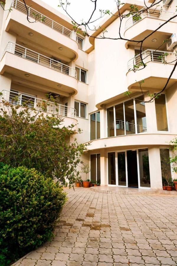 Konukevi Bella Budva